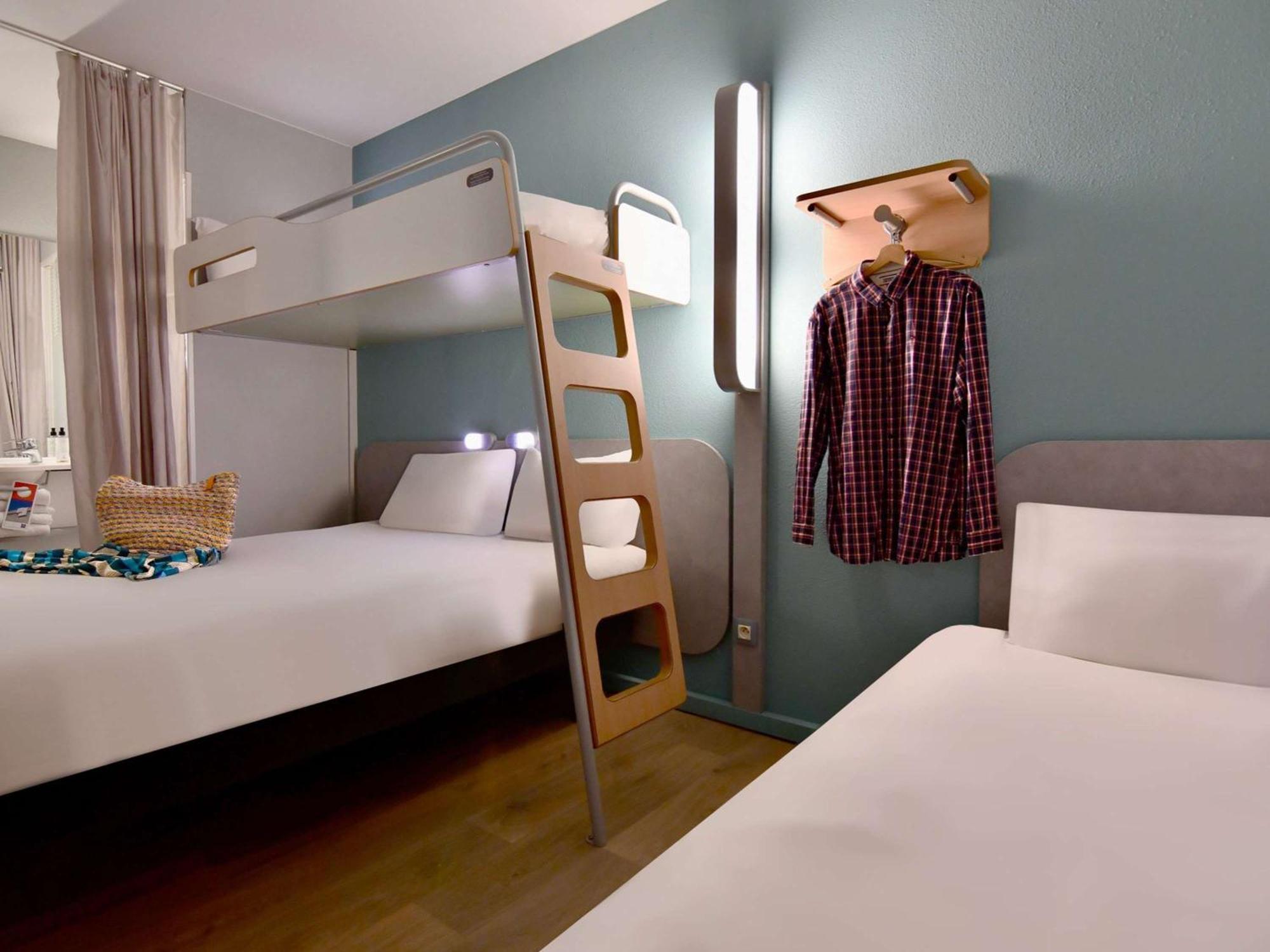 Ibis Budget Cholet Centre Exterior photo