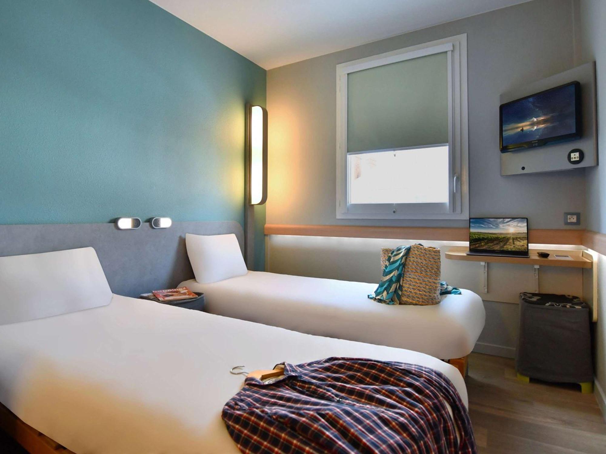 Ibis Budget Cholet Centre Exterior photo